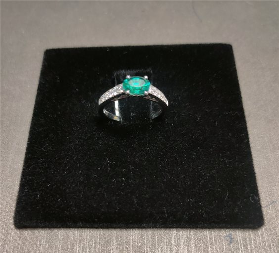 Anello Crivelli Donna in Oro bianco Smeraldo 721122 - 721122